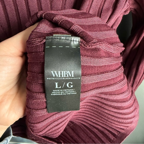 White House Black Market WHBM Women Maroon Ribbed Knit Turtleneck sweater Size L - Picture 2 of 6
